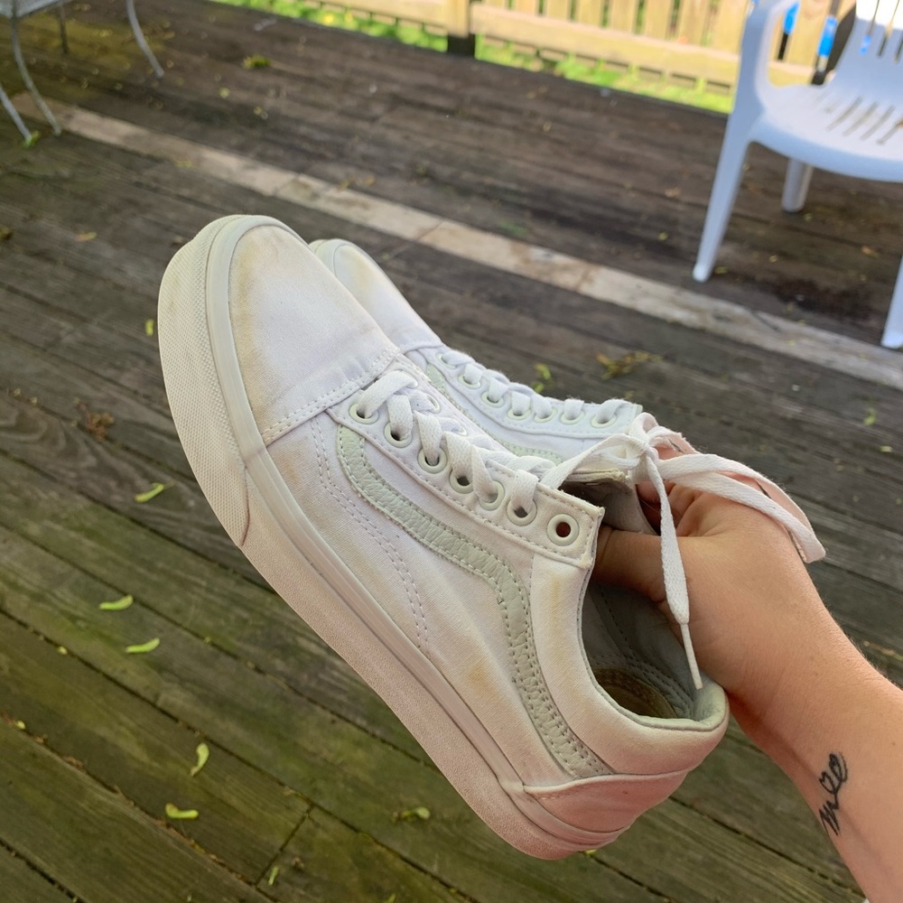 White vans
